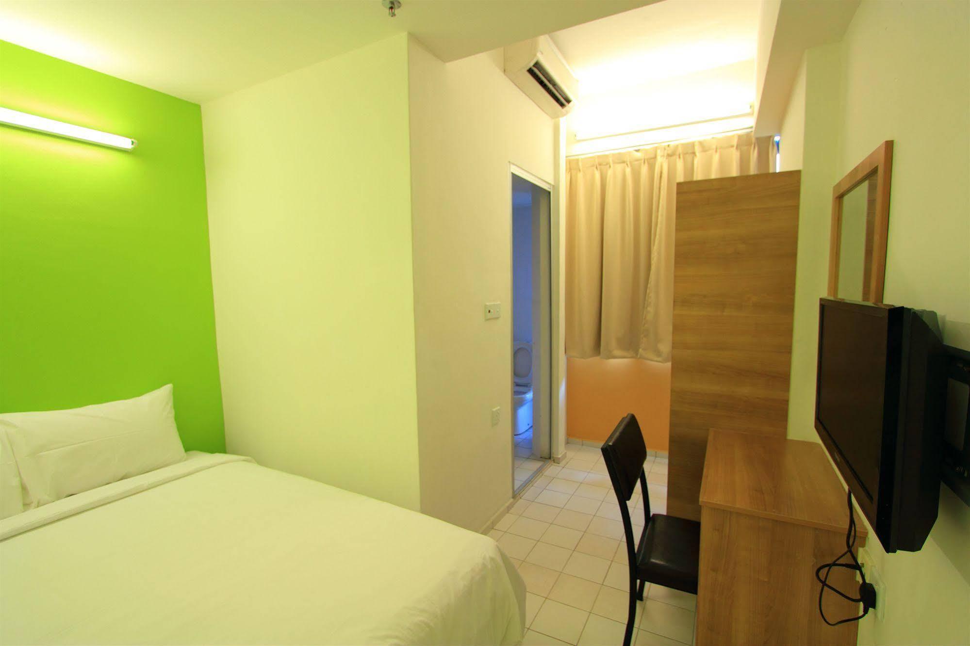 Oyo 90150 City Campus Lodge & Hotel Kuala Lumpur Exterior foto